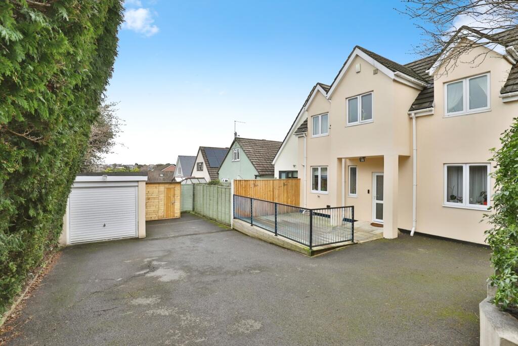 Main image of property: Beresford Road, Poole, Dorset, BH12