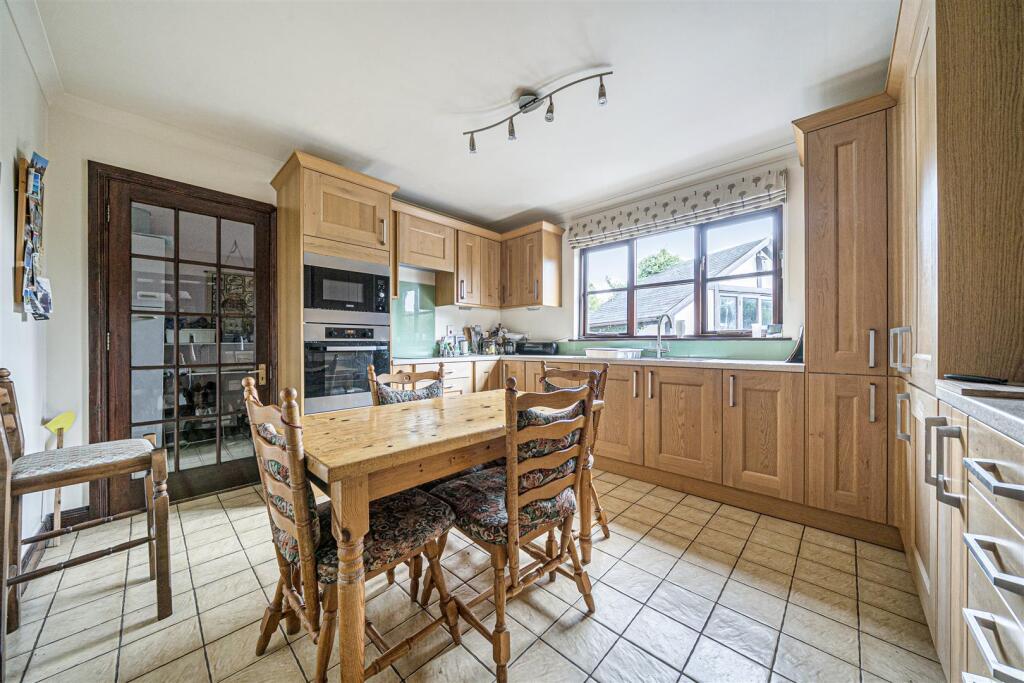 House in Shrewsbury, Pontesbury - View 5