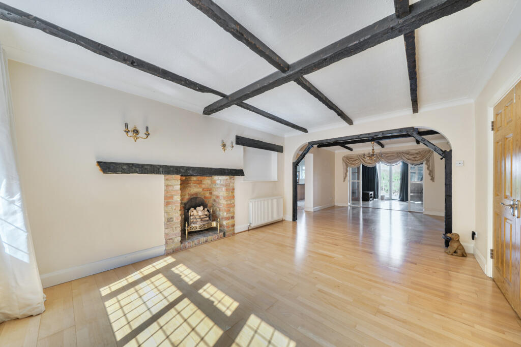 House in Three Rivers, Batchworth - View 4