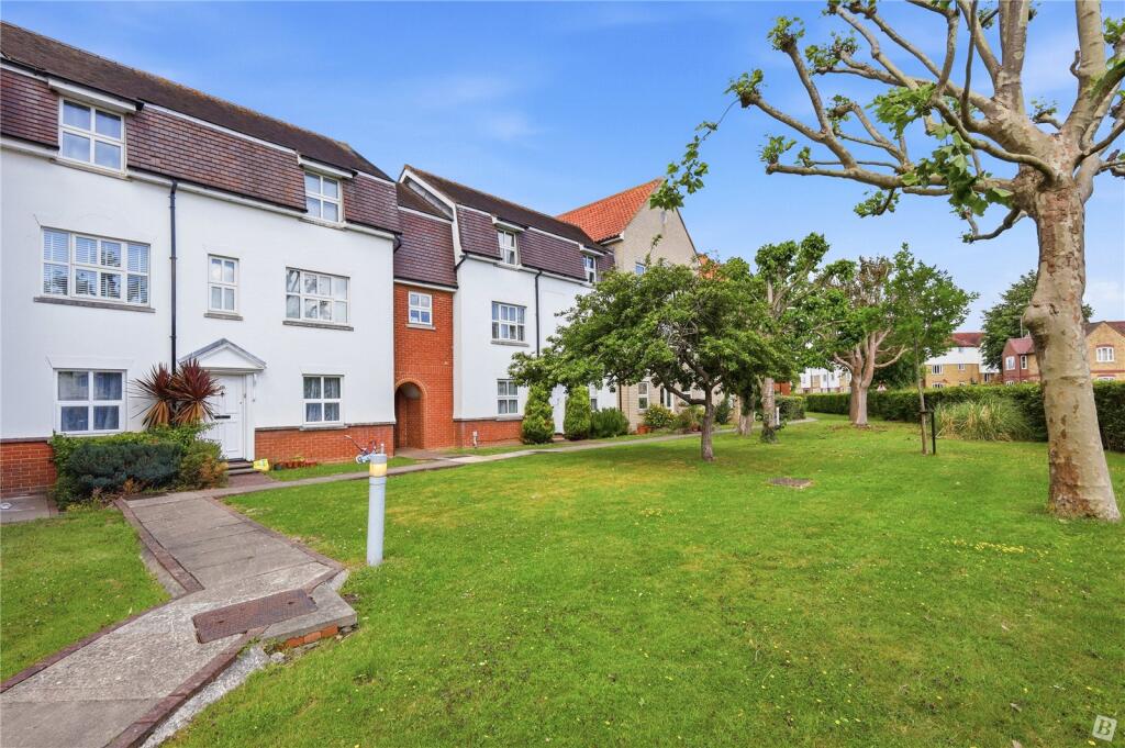 Main image of property: Tallow Gate, South Woodham Ferrers, Chelmsford, Essex, CM3