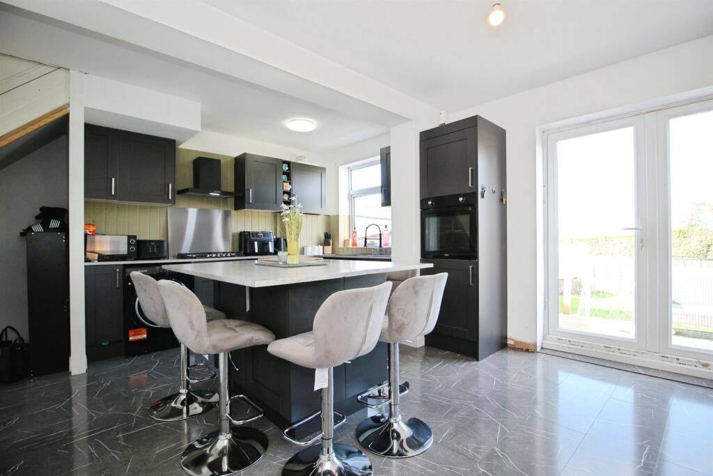 House in Leeds - View 5