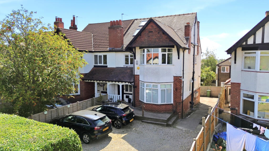 Main image of property: Street Lane, Leeds, LS8