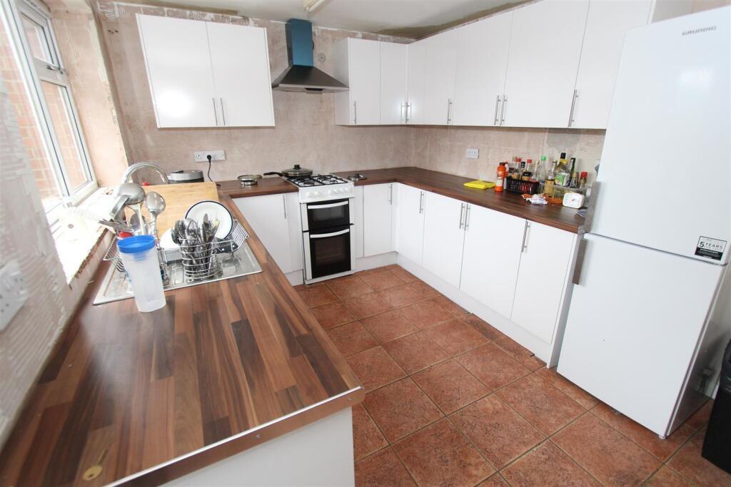 30 Sherburn Road, Gilesgate - View 2