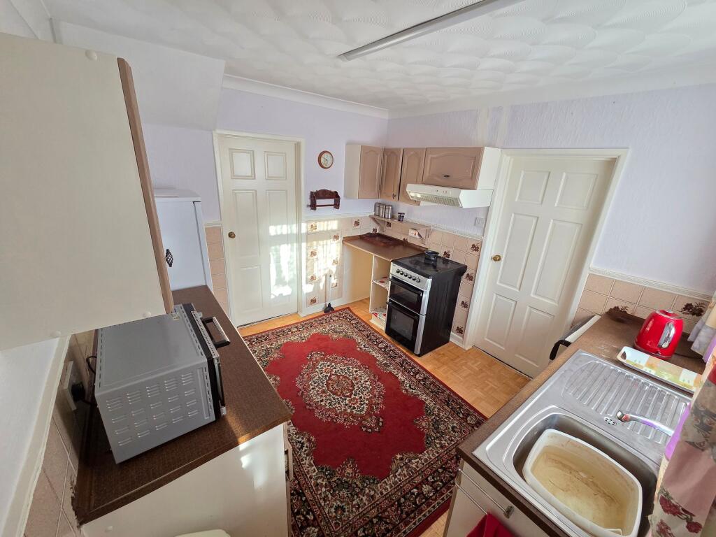 Barnsley Road, Darton, S75 photo 2