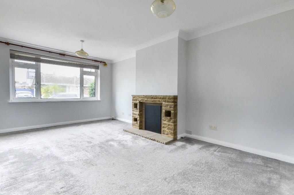 Old Orchard Place, Hailsham, East Sussex, BN27 photo 3