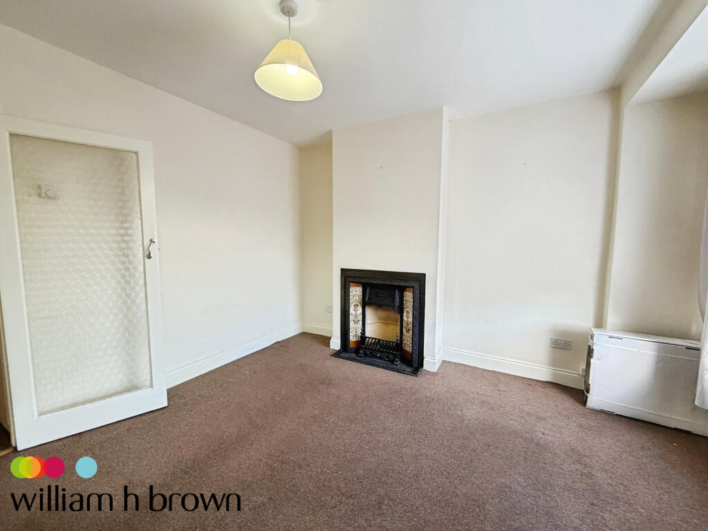House in Thurrock, Essex - View 5