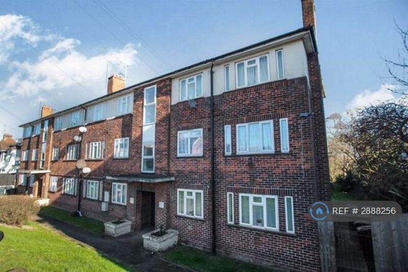 Main image of property: High Street North, Dunstable, LU6