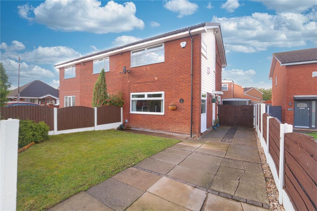 Main image of property: Coppice Walk, Denton, Manchester, Greater Manchester, M34