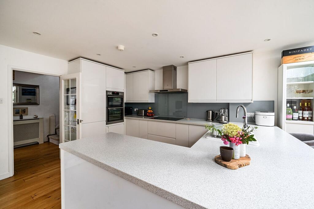 House in Bray, Oakley Green - More