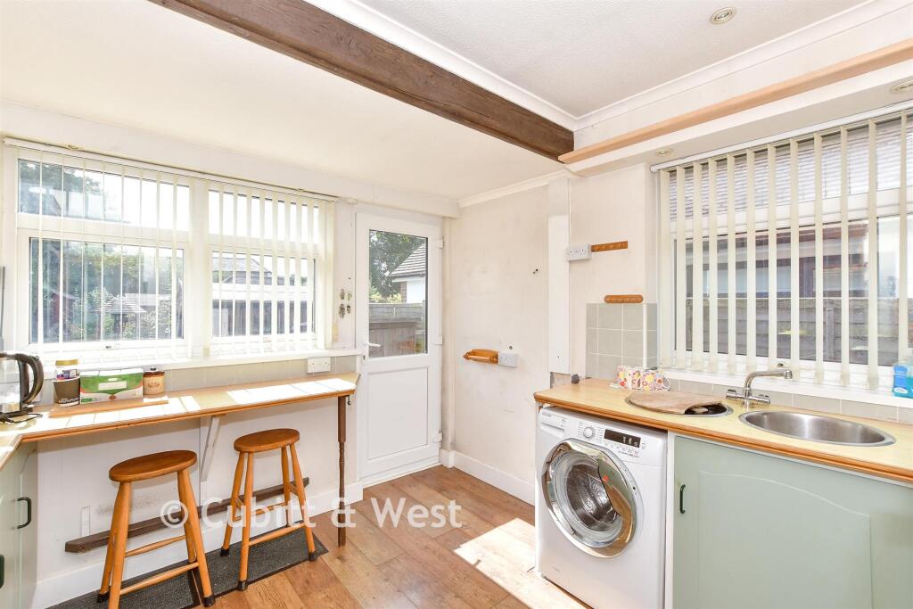Parklands Road, Chichester, West Sussex - View 5