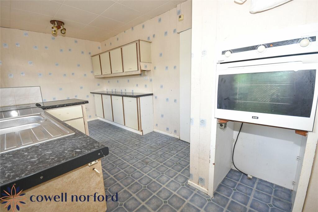 St. Aidans Close, Rochdale, Greater Manchester, OL11 photo 4