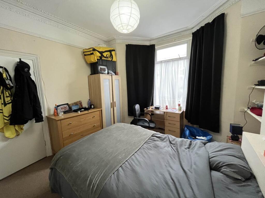 House in Cardiff - View 5