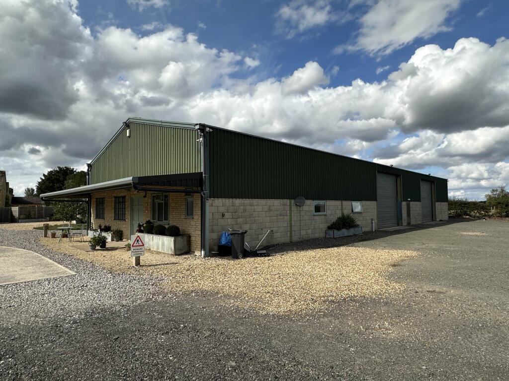 Main image of property: Frogmore Farmhouse, Moreton In Marsh