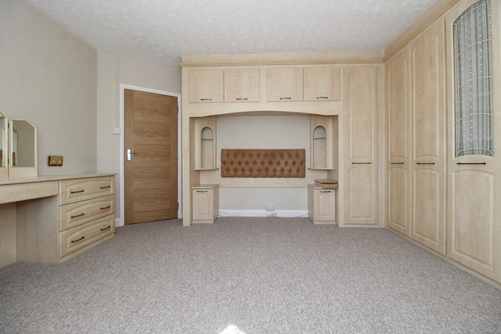 Additional image 14 of Grove Avenue, Harpenden, AL5