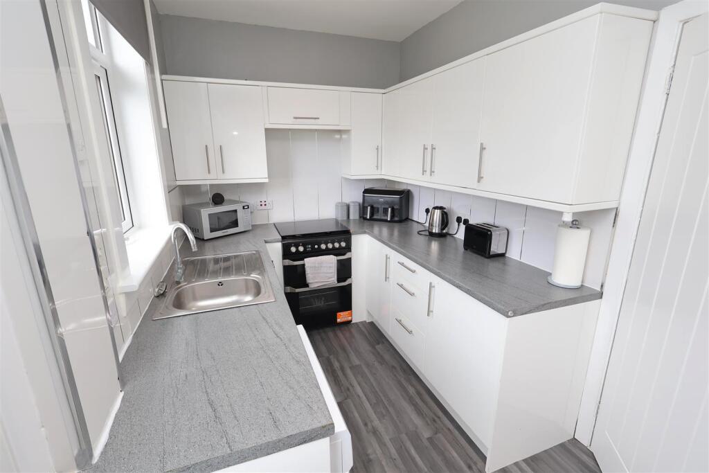 House in Paisley - View 5