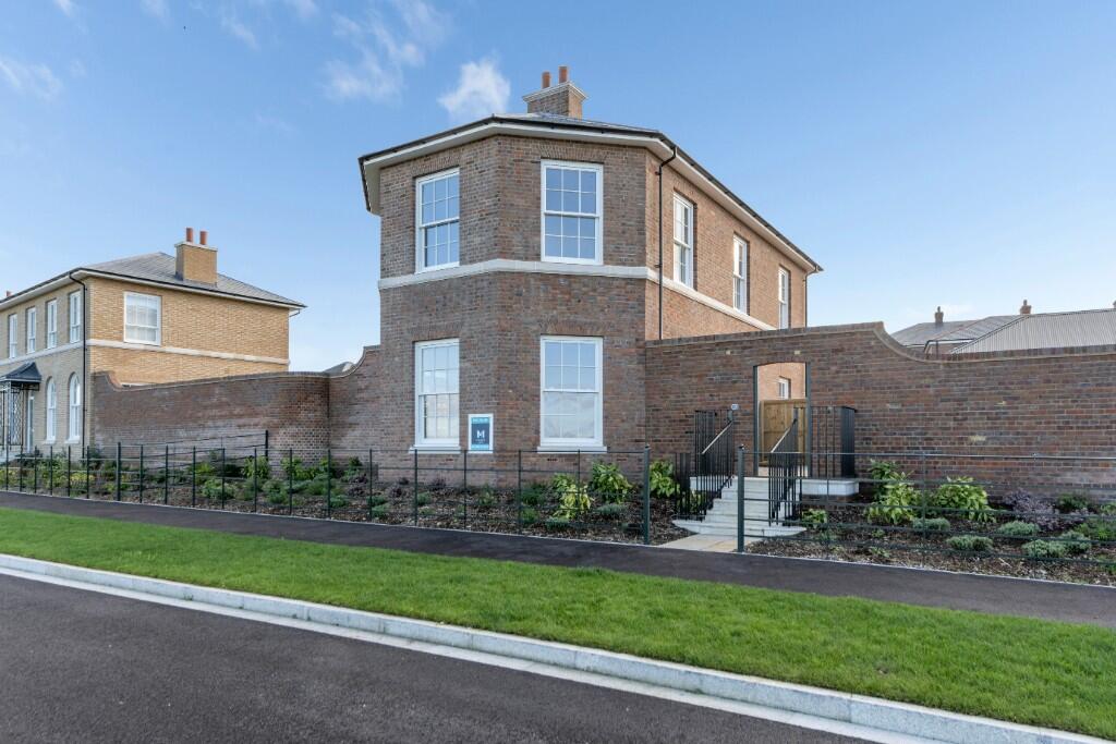 North East Quadrant, Poundbury, 
DT1 3SU photo 3