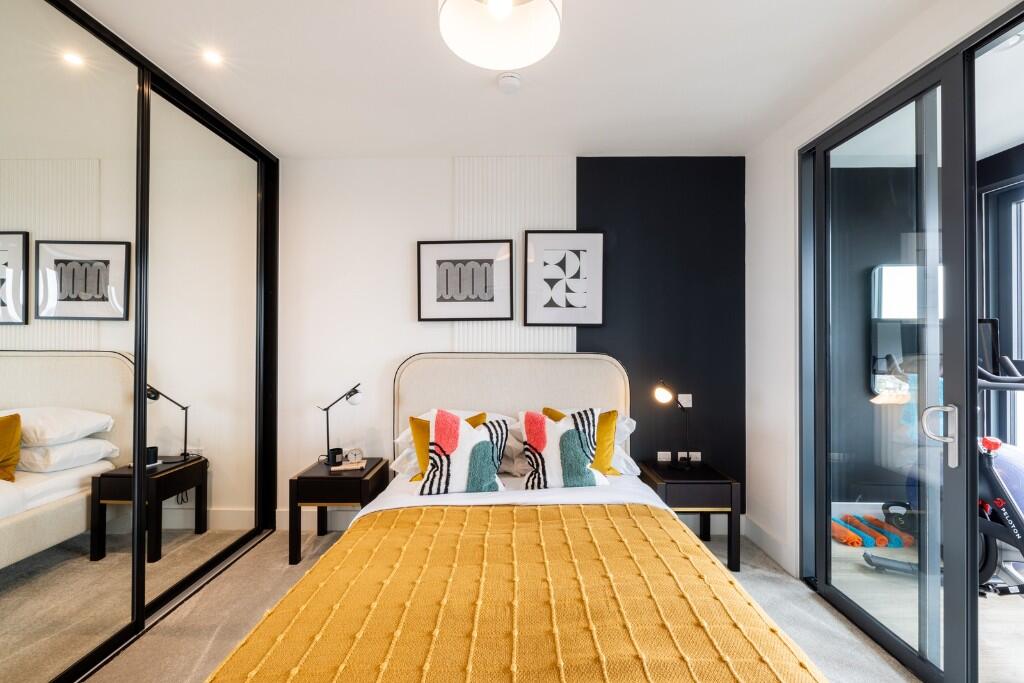 Main image of property: 6-44 Station Road, Croydon, CR0 2YT