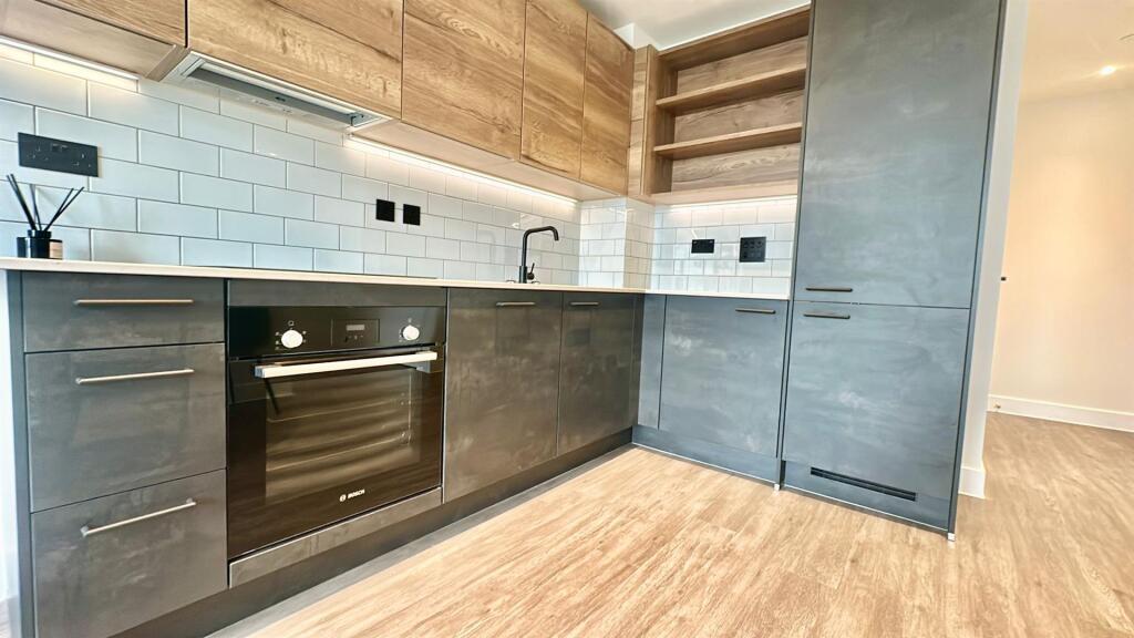 Additional image 6 of Brand New Home- Glasswater Locks, Belmont Row, B4