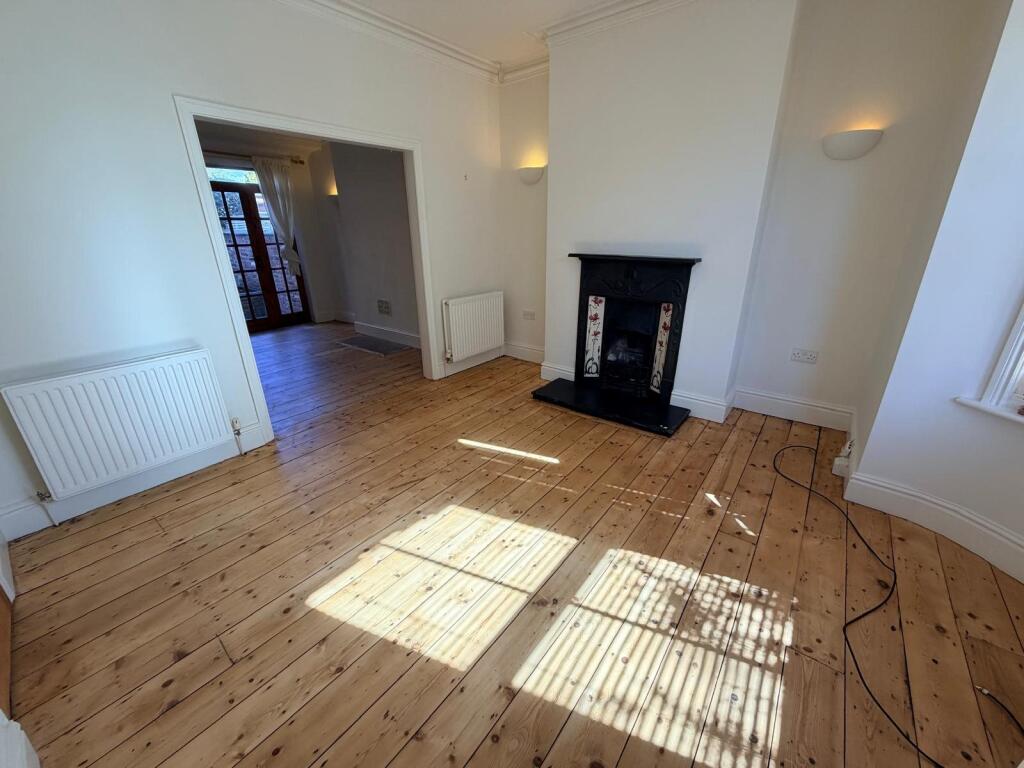 House in Stockport, Heaton Chapel - View 3