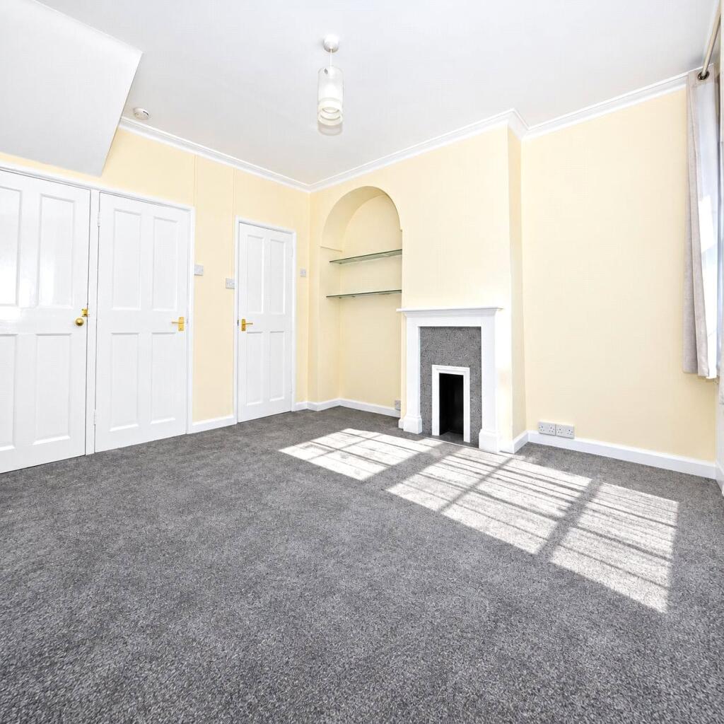 House in London - View 4