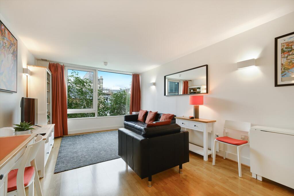 Main image of property: Empire Square West, London SE1