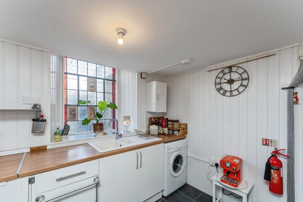 House in Chester - View 3