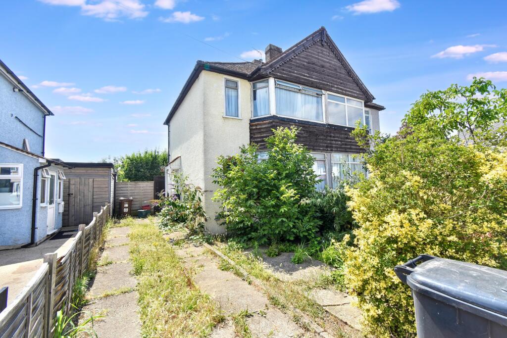 Main image of property: 89 Hanover Avenue, Feltham, Greater London, TW13