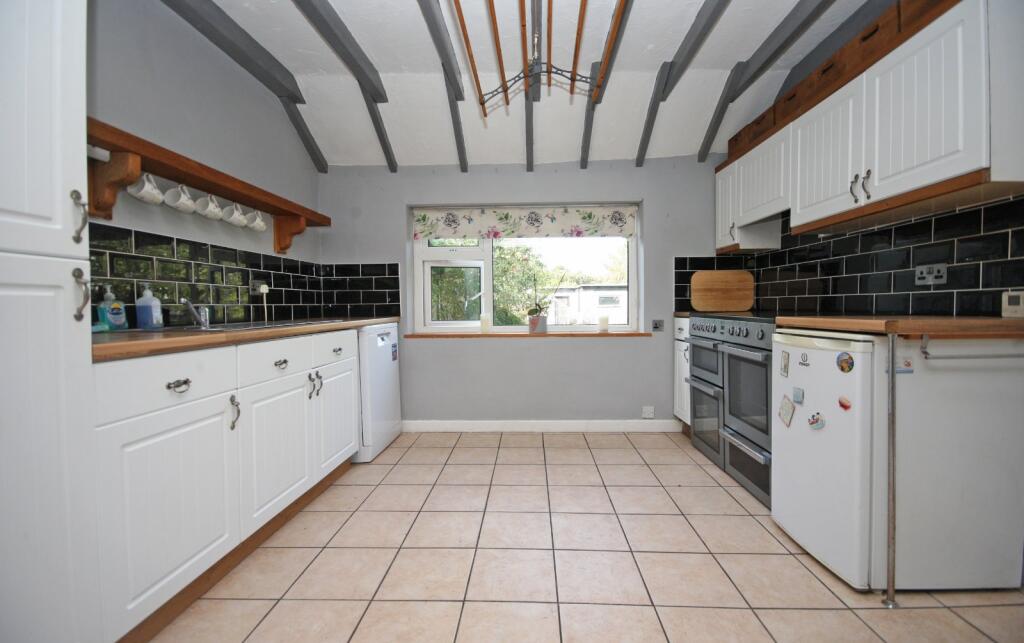 Beaumaris Road, Llangoed, Beaumaris, Isle of Anglesey, LL58 photo 4