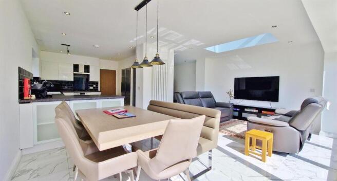 Lounge / Sitting Room