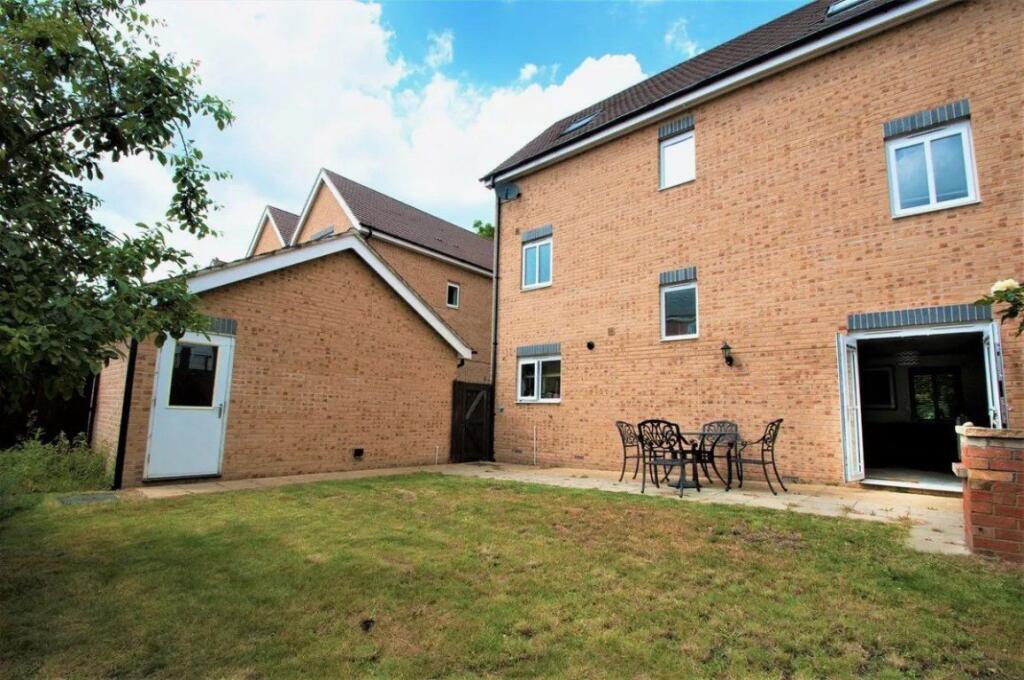 Main image of property: Edgeworth Close