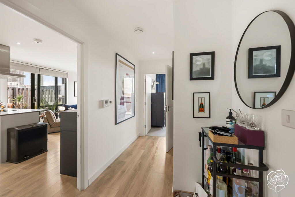 Apartment in London - View 4