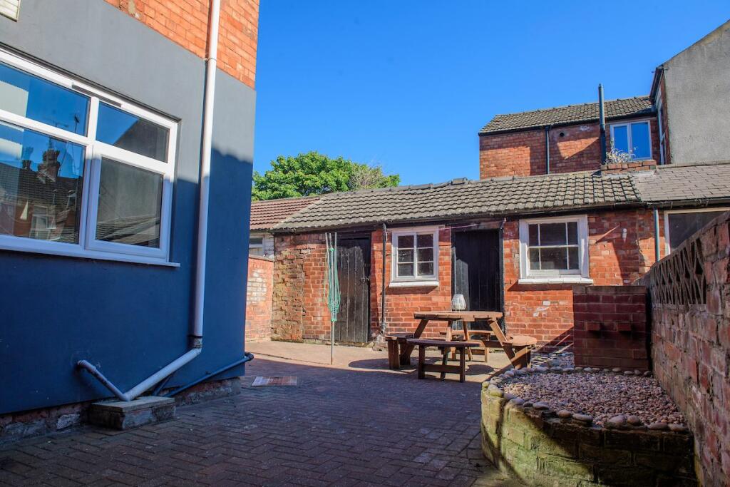 Property photo 11