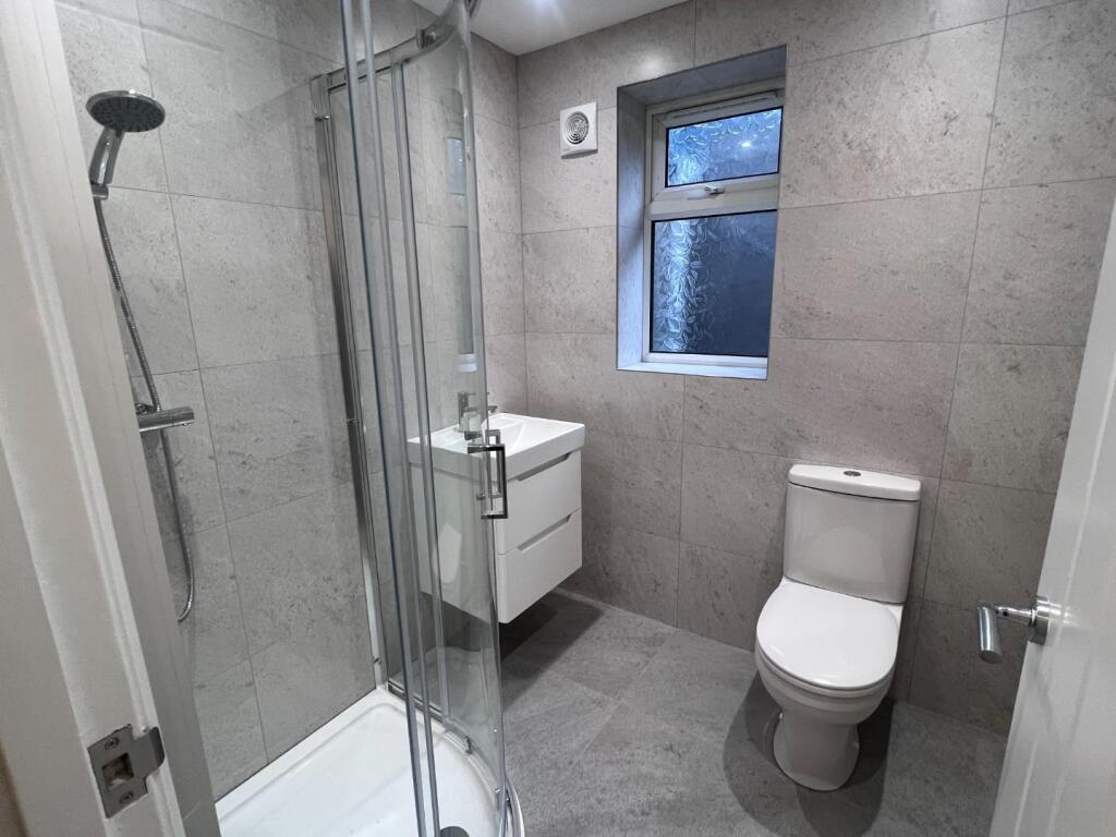 House in Cardiff - View 5