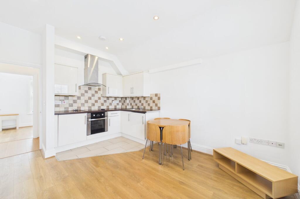 Alexandra Road, Reading, Berkshire, RG1 - Vista 5