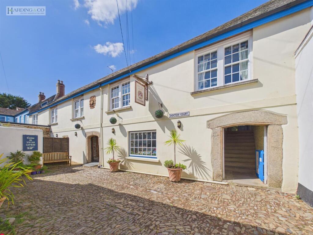 Myrtle Street, Appledore, Bideford