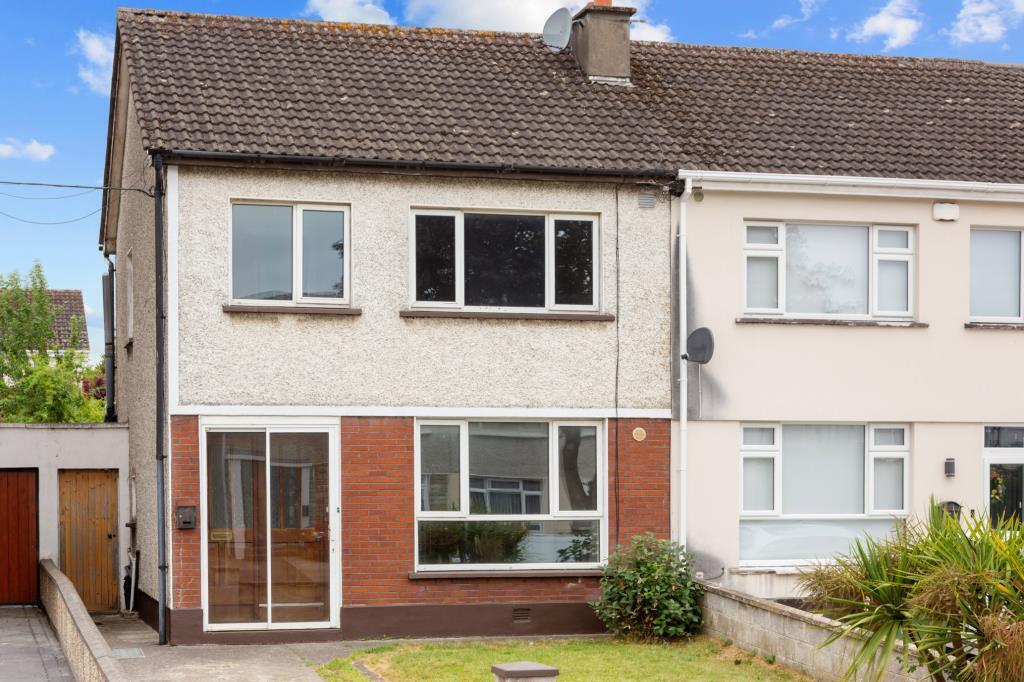Main image of property: 28 Hillcrest Walk, Hillcrest, Lucan, Co. Dublin, K78 X9Y3