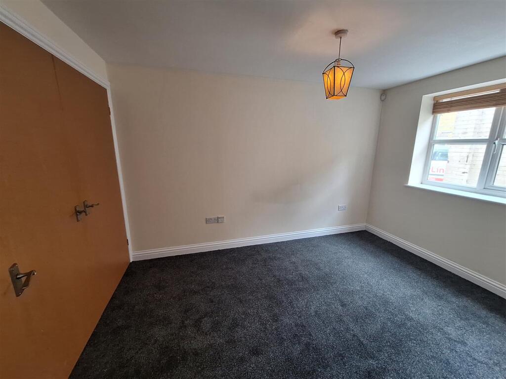 Fiztwilliam Street, City Centre, Peterborough – pohled 5