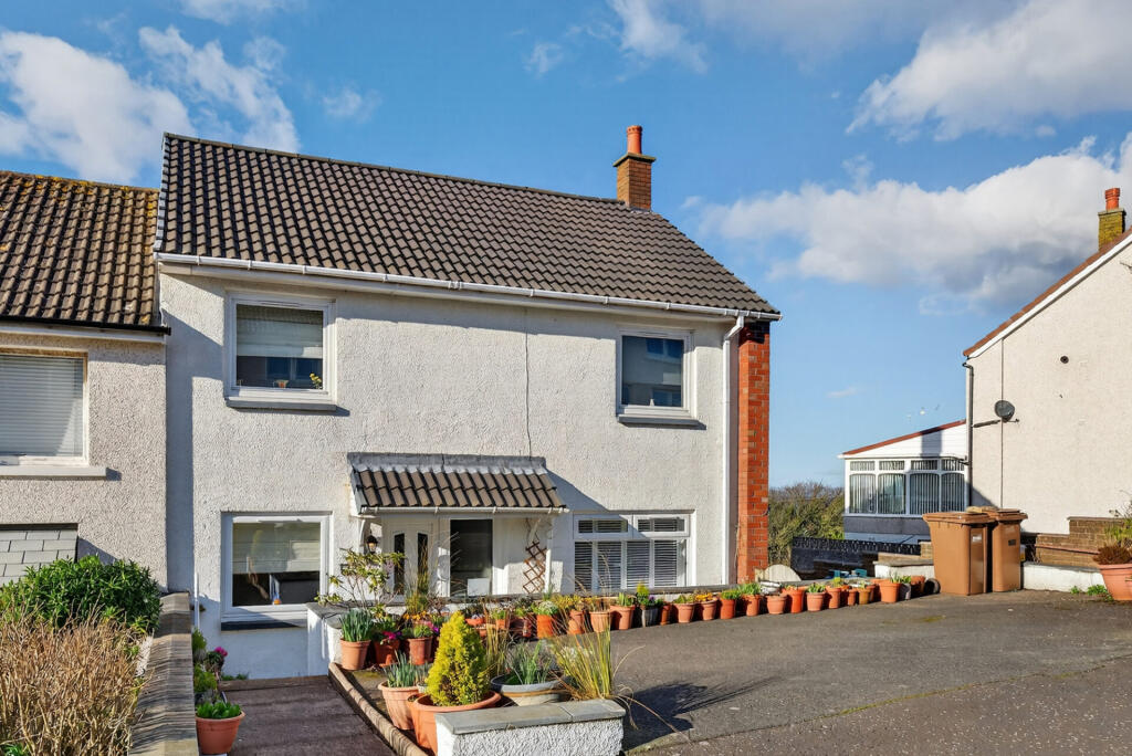 Main image of property: 39 Kennedy Drive, Dunure, KA7 4LR