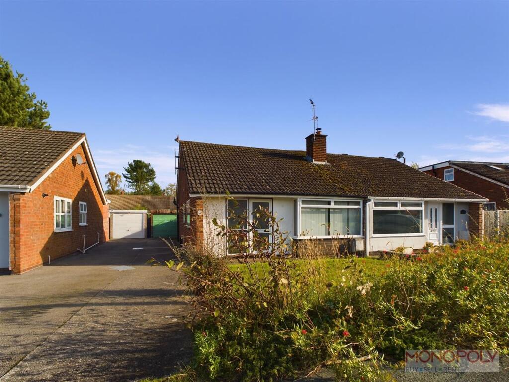 2-bed house on Redland Close, Gresford, LL12, £200,000