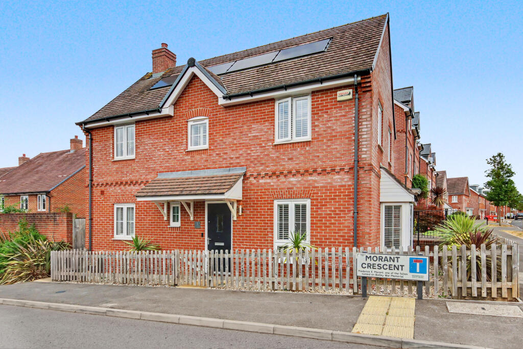 Main image of property: Morant Crescent, Botley, SO32