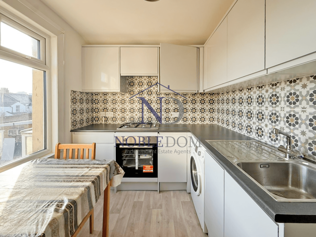 Main image of property: Watford, WD18