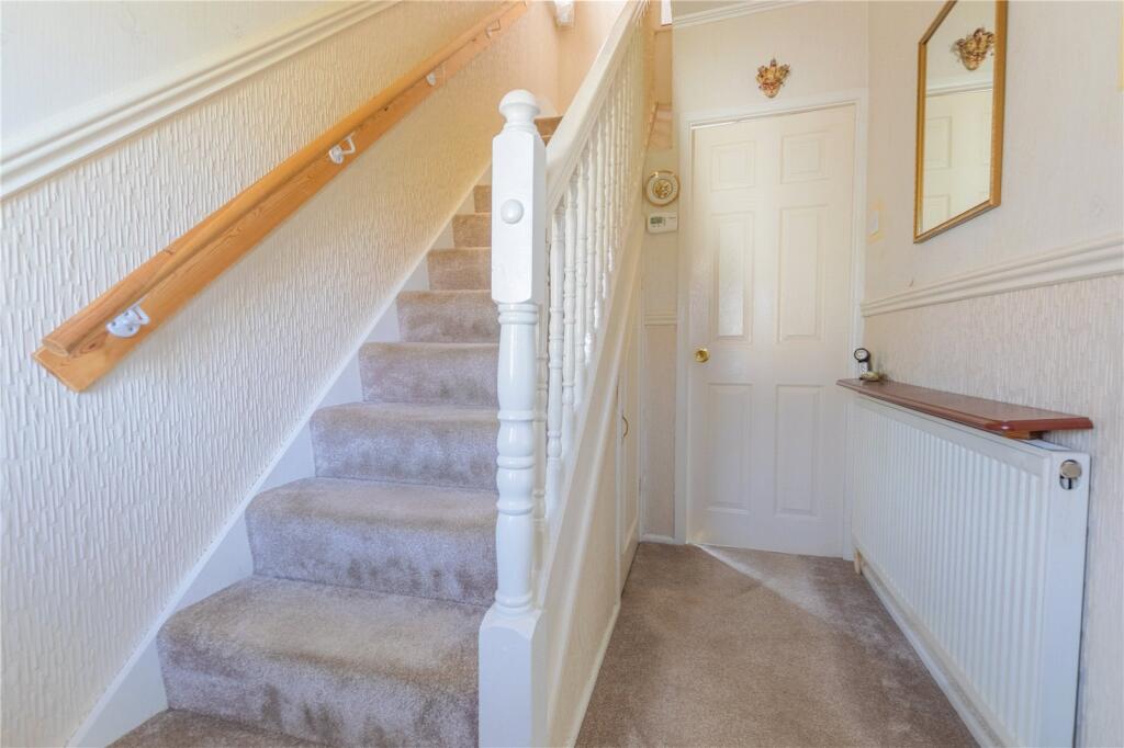 Cherrington Drive, Castleton, Rochdale, OL11 photo 4