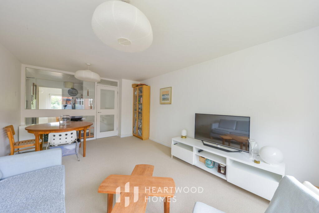 Apartment in St Albans, Fleetville - View 3