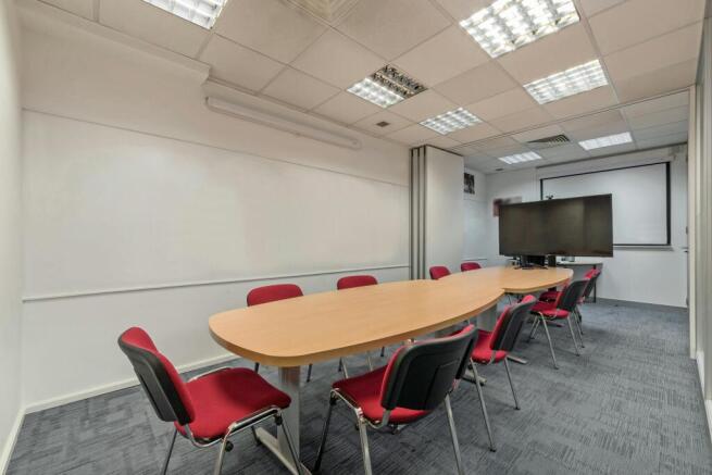 OFFICE4.jpg