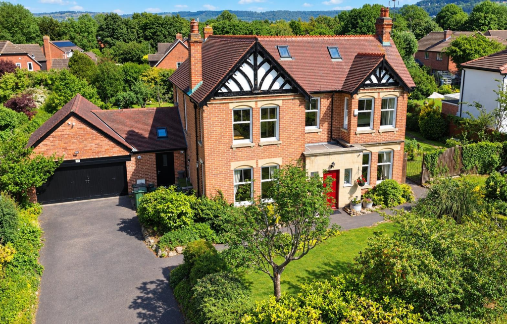 Main image of property: Green Lane, Hucclecote, Gloucester