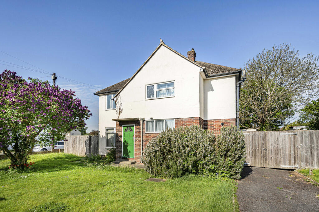 Main image of property: Blenheim Road, Kidlington, OX5