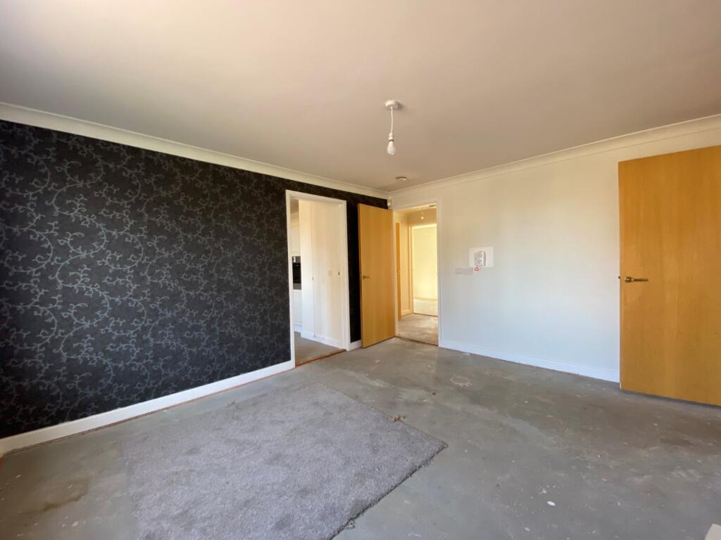The Meadows, Wibsey, Bradford, BD6 - View 4