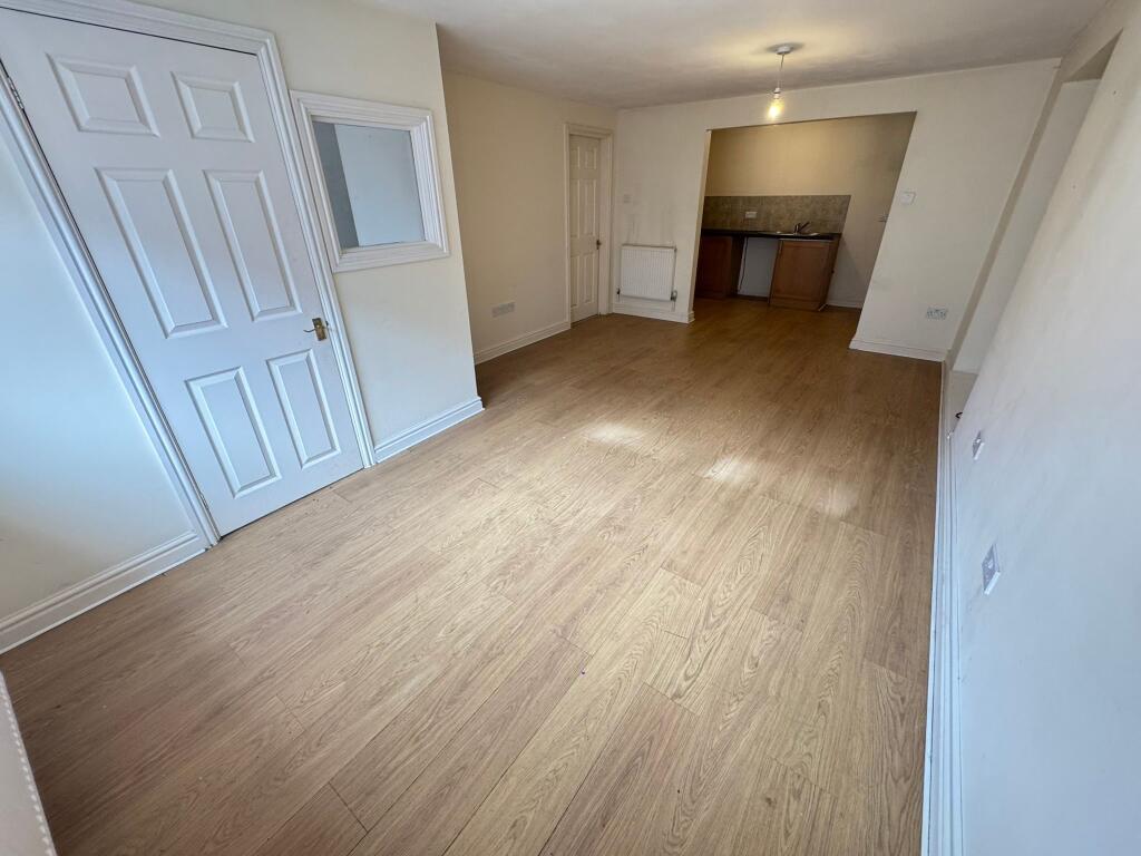House in Walsall, West Midlands - View 5