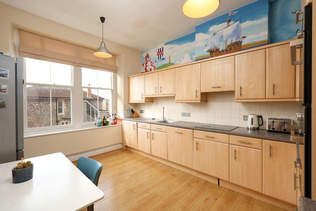 Apartment in Bristol - View 4