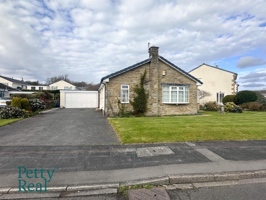 Additional image 18 of Pendle Fields, Fence